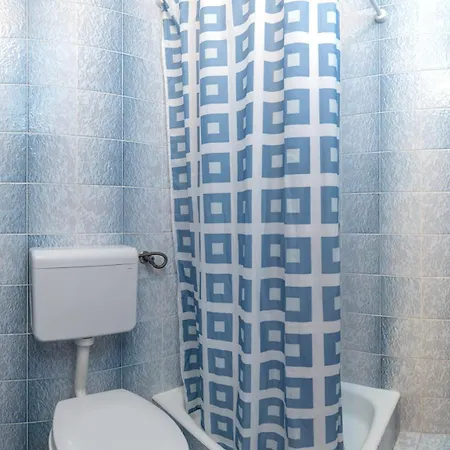 Apartment Beach Bucina Baska Voda