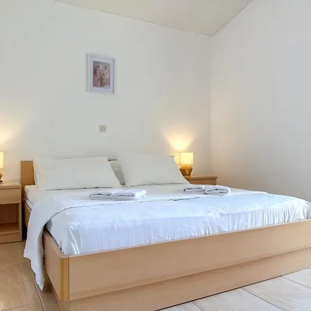 Apartment Beach Bucina Baska Voda