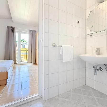 Beach Bucina Apartment *