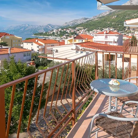 Apartment Beach Bucina Baska Voda