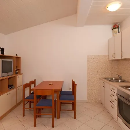 Apartament Bucina