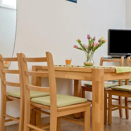 Apartament Bucina